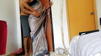 Latest Tamil Sex Video With Young Married Couple