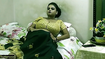 Indian collage boy secret sex with beautiful tamil bhabhi&excl;&excl; Best sex at saree going viral