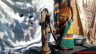 Village Married Wife Sex In Bath With Saree in Outdoor &lpar;Official video By Localsex31&rpar;