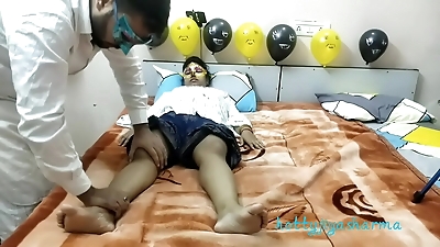 TRUE ANAL Big booty Siri is ready to take it deep