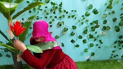 Outdoor girlfriend fucking with boyfriend Village sex mms